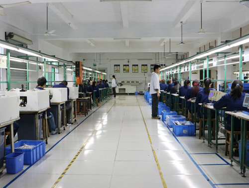 數(shù)據(jù)線生產(chǎn)車間